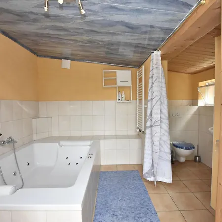 Ferienhaus Mit Sauna Hébergement de vacances Kröpelin